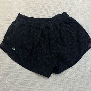 Lululemon Running Shorts (2)